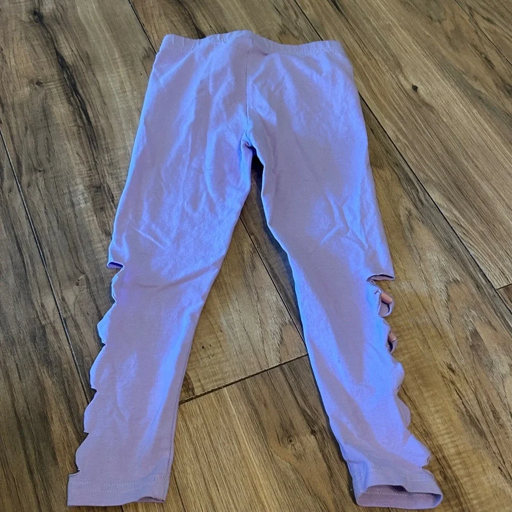Carters Lilac‎ Purple Leggings Girl's Size 5/5A Cutout Ribbon Detail Cute